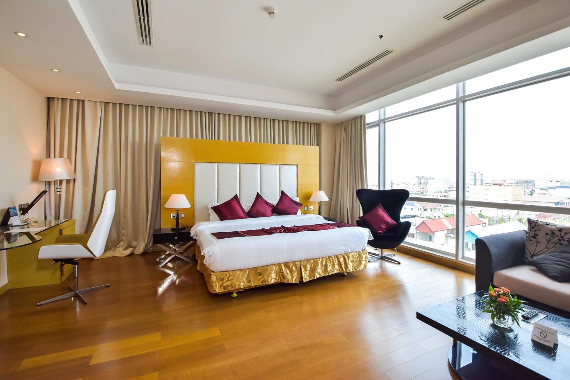 Dara Airport Hotel Phnom Penh Exterior foto